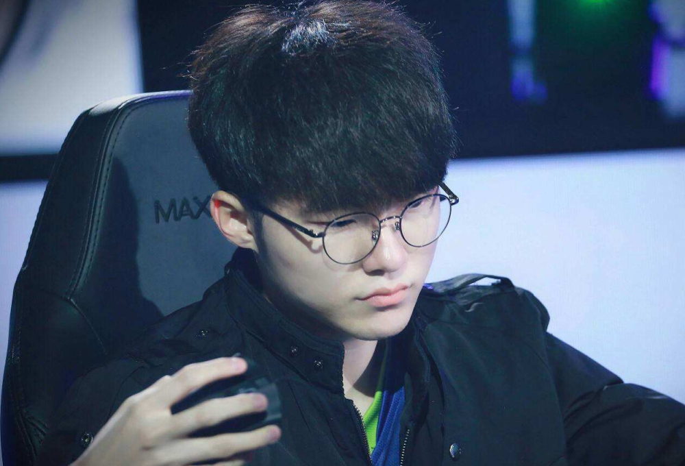 为那片红蓝 为那片红蓝