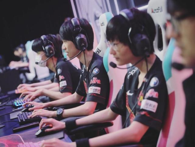 场上的安全 场上的安全