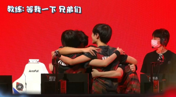 东队的失误 东队的失误