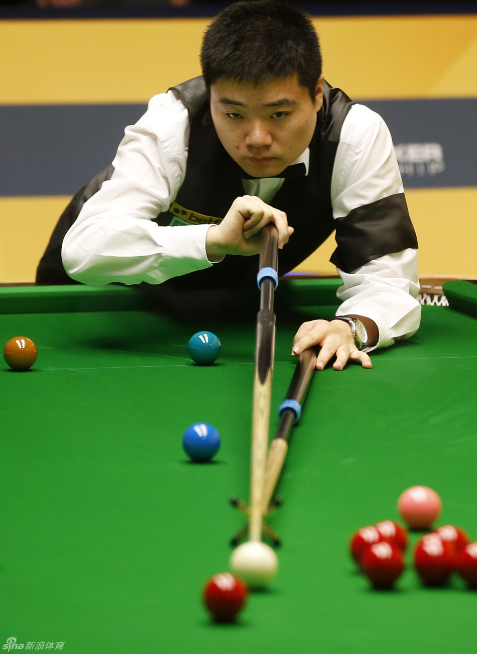 在他的指导 在他的指导